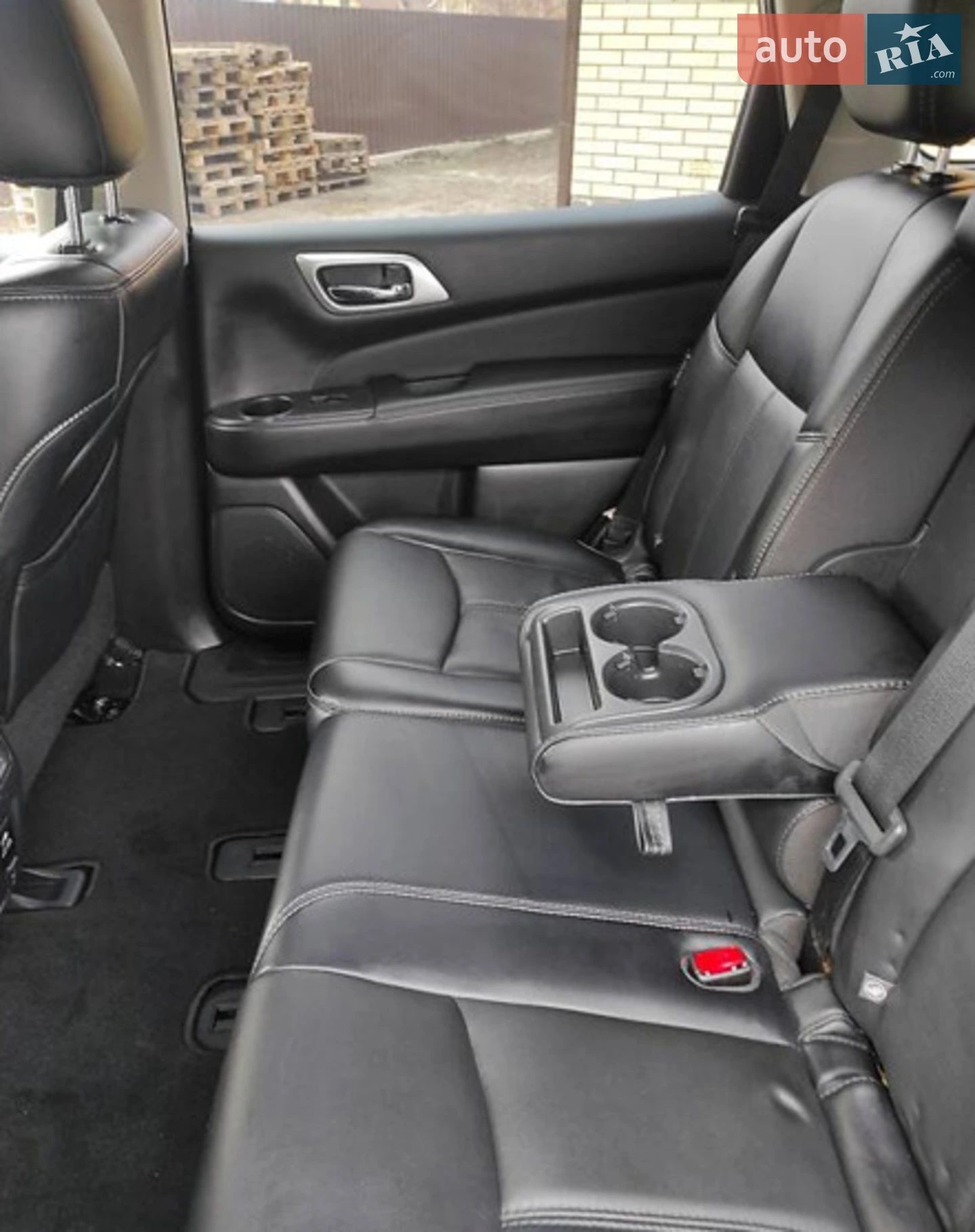 2019 Nissan Pathfinder - мініатюра 25