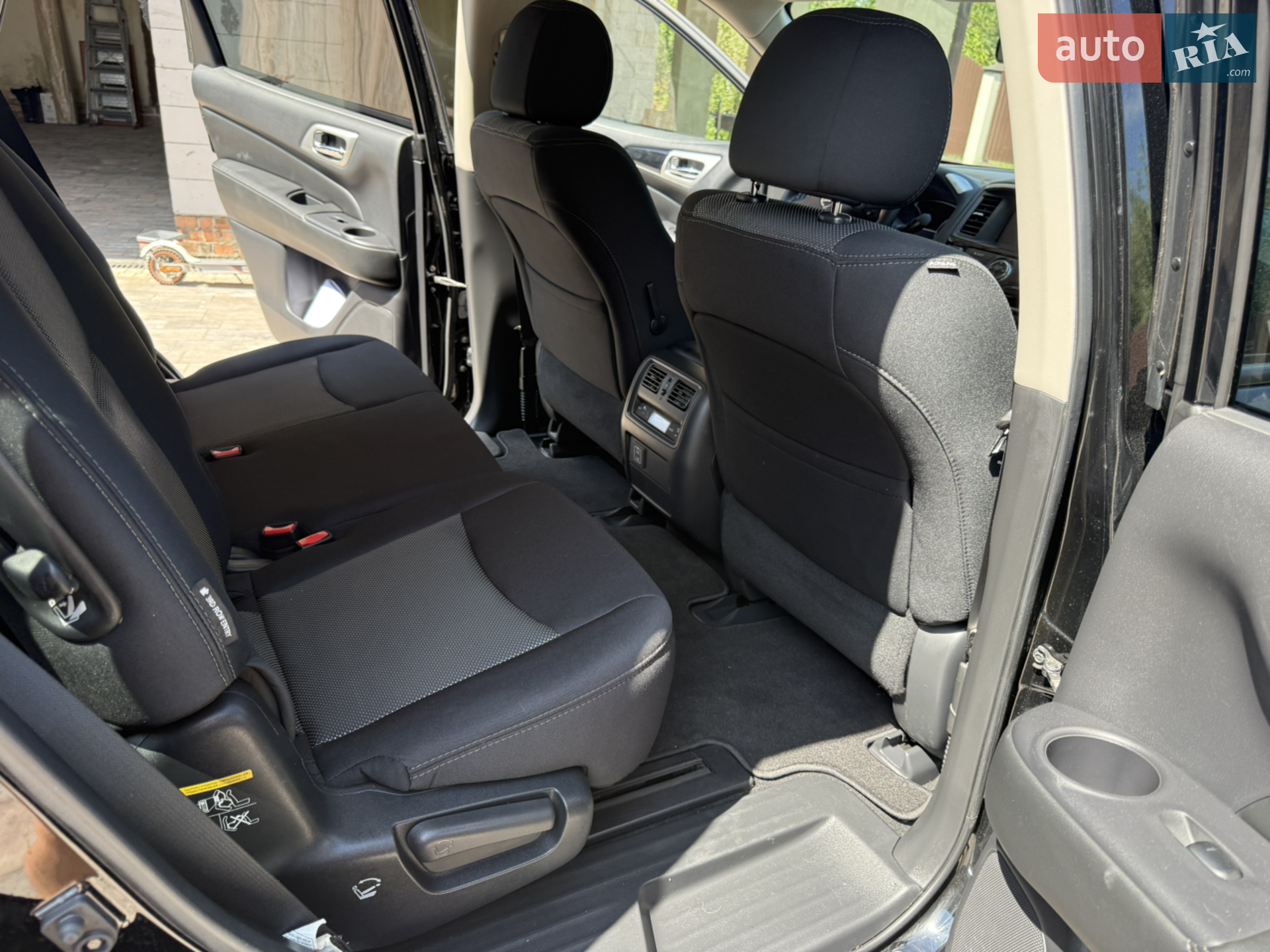 2018 Nissan Pathfinder - мініатюра 29