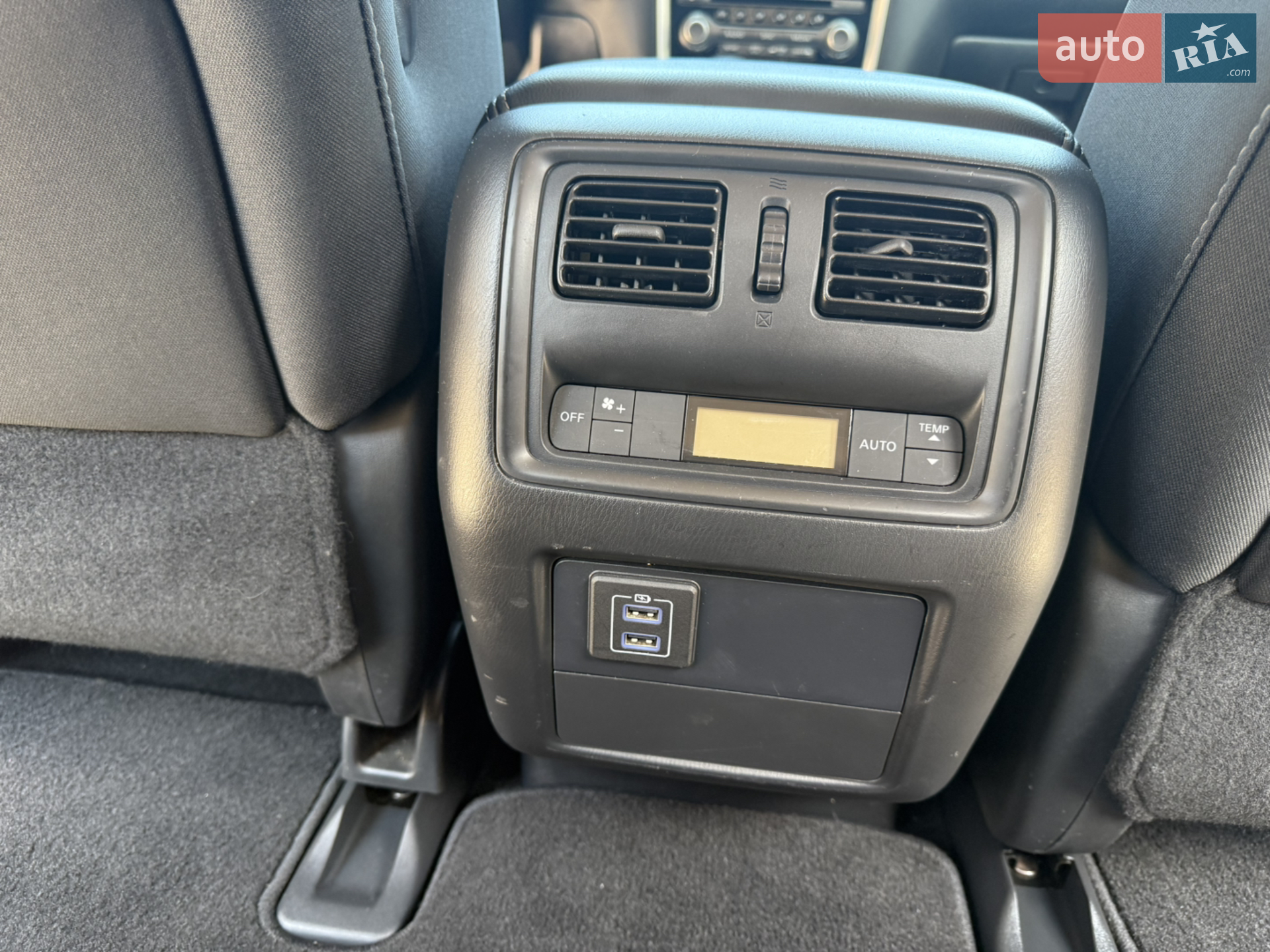 2018 Nissan Pathfinder - мініатюра 30