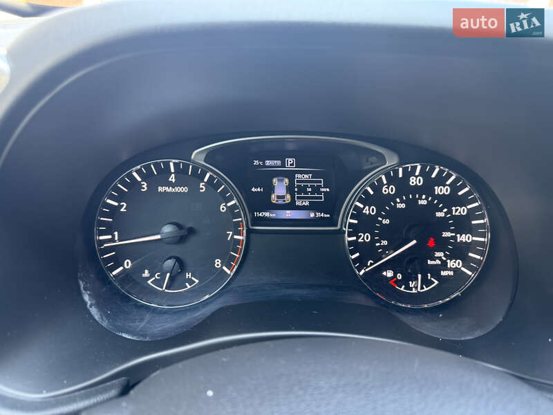 Позашляховик / Кросовер Nissan Pathfinder 2018 в Жовкві