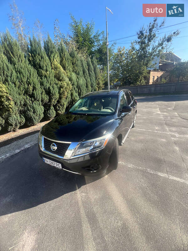 Внедорожник / Кроссовер Nissan Pathfinder 2013 в Киеве фото 7 Внедорожник / Кроссовер Nissan Pathfinder 2013 в Киеве