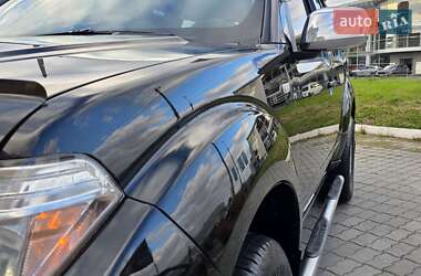 Внедорожник / Кроссовер Nissan Pathfinder 2006 в 