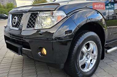 Внедорожник / Кроссовер Nissan Pathfinder 2006 в 