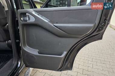 Внедорожник / Кроссовер Nissan Pathfinder 2006 в 