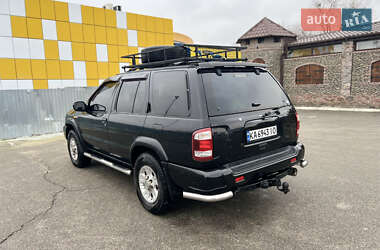 Внедорожник / Кроссовер Nissan Pathfinder 1999 в 