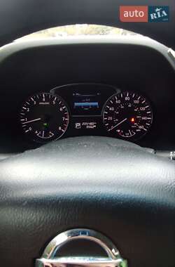 Внедорожник / Кроссовер Nissan Pathfinder 2014 в 