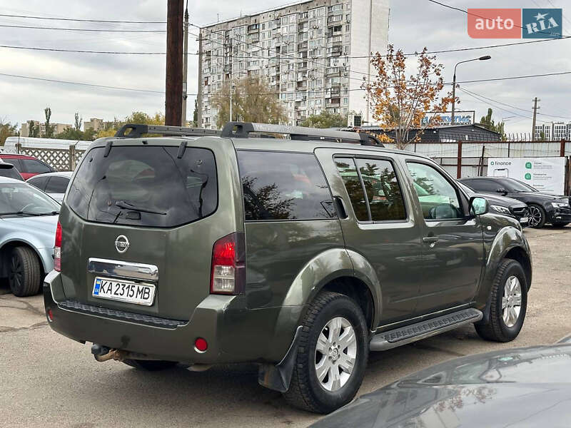Позашляховик / Кросовер Nissan Pathfinder 2005 в Києві фото 5 Позашляховик / Кросовер Nissan Pathfinder 2005 в Києві