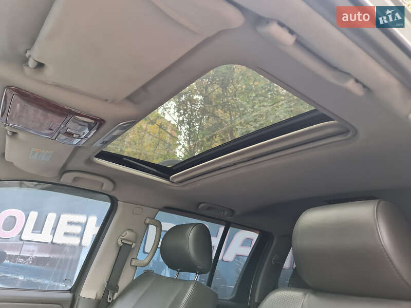 Внедорожник / Кроссовер Nissan Pathfinder 2005 в Киеве