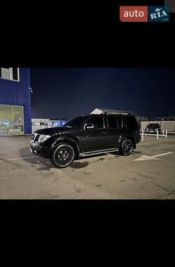 Внедорожник / Кроссовер Nissan Pathfinder 2007 в 