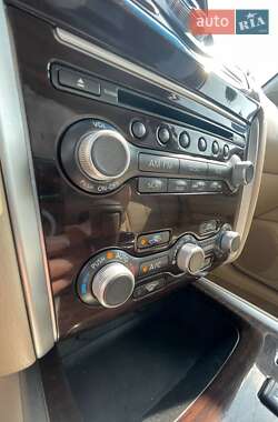 Позашляховик / Кросовер Nissan Pathfinder 2013 в  фото 18 Позашляховик / Кросовер Nissan Pathfinder 2013 в