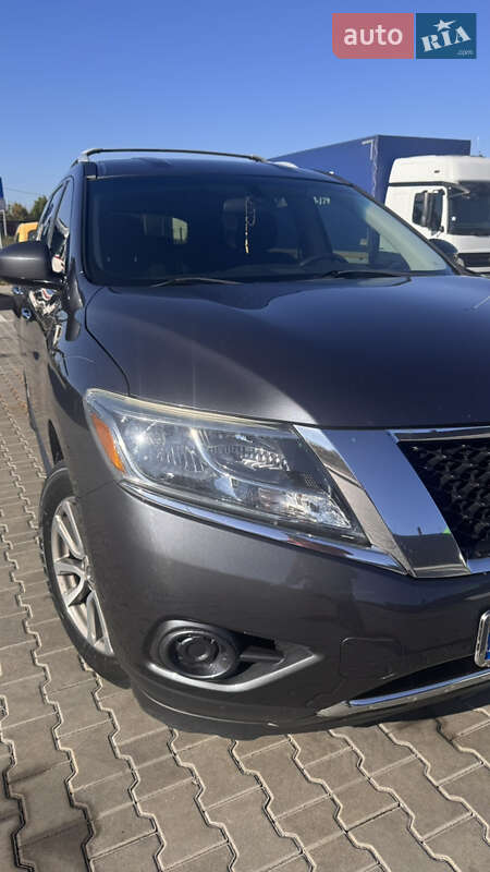Внедорожник / Кроссовер Nissan Pathfinder 2014 в Стрые фото 4 Внедорожник / Кроссовер Nissan Pathfinder 2014 в Стрые