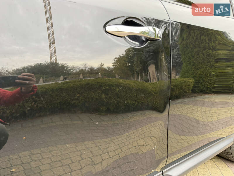 Позашляховик / Кросовер Nissan Pathfinder 2018 в Жовкві