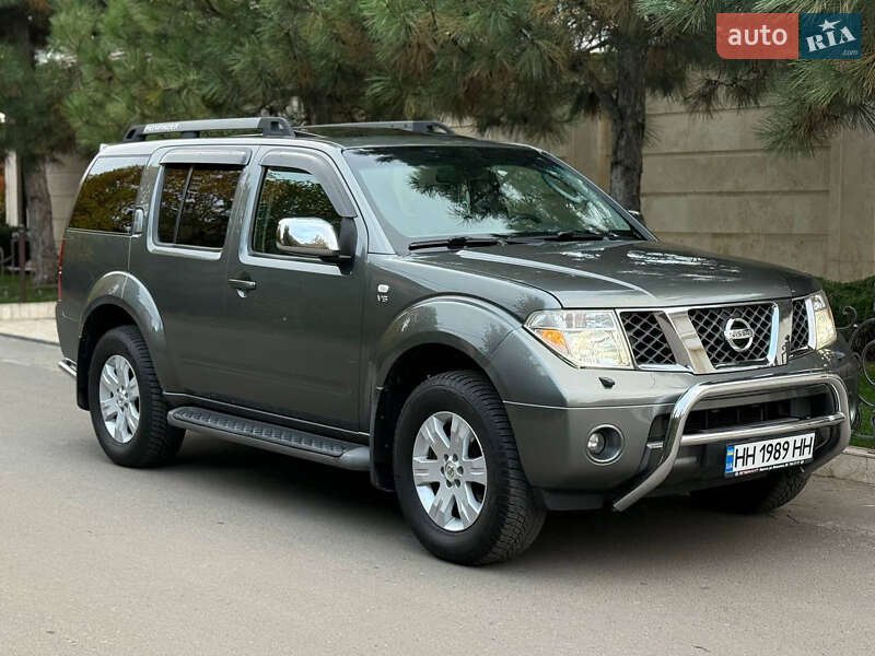 Внедорожник / Кроссовер Nissan Pathfinder 2005 в Одессе фото 5 Внедорожник / Кроссовер Nissan Pathfinder 2005 в Одессе