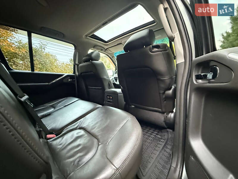 Внедорожник / Кроссовер Nissan Pathfinder 2005 в Одессе фото 46 Внедорожник / Кроссовер Nissan Pathfinder 2005 в Одессе