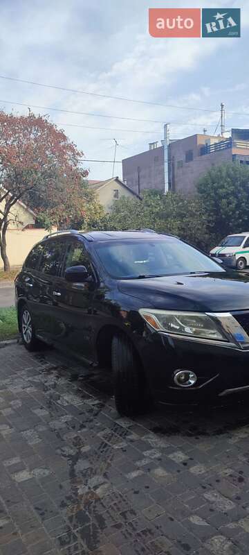 Внедорожник / Кроссовер Nissan Pathfinder 2015 в Одессе