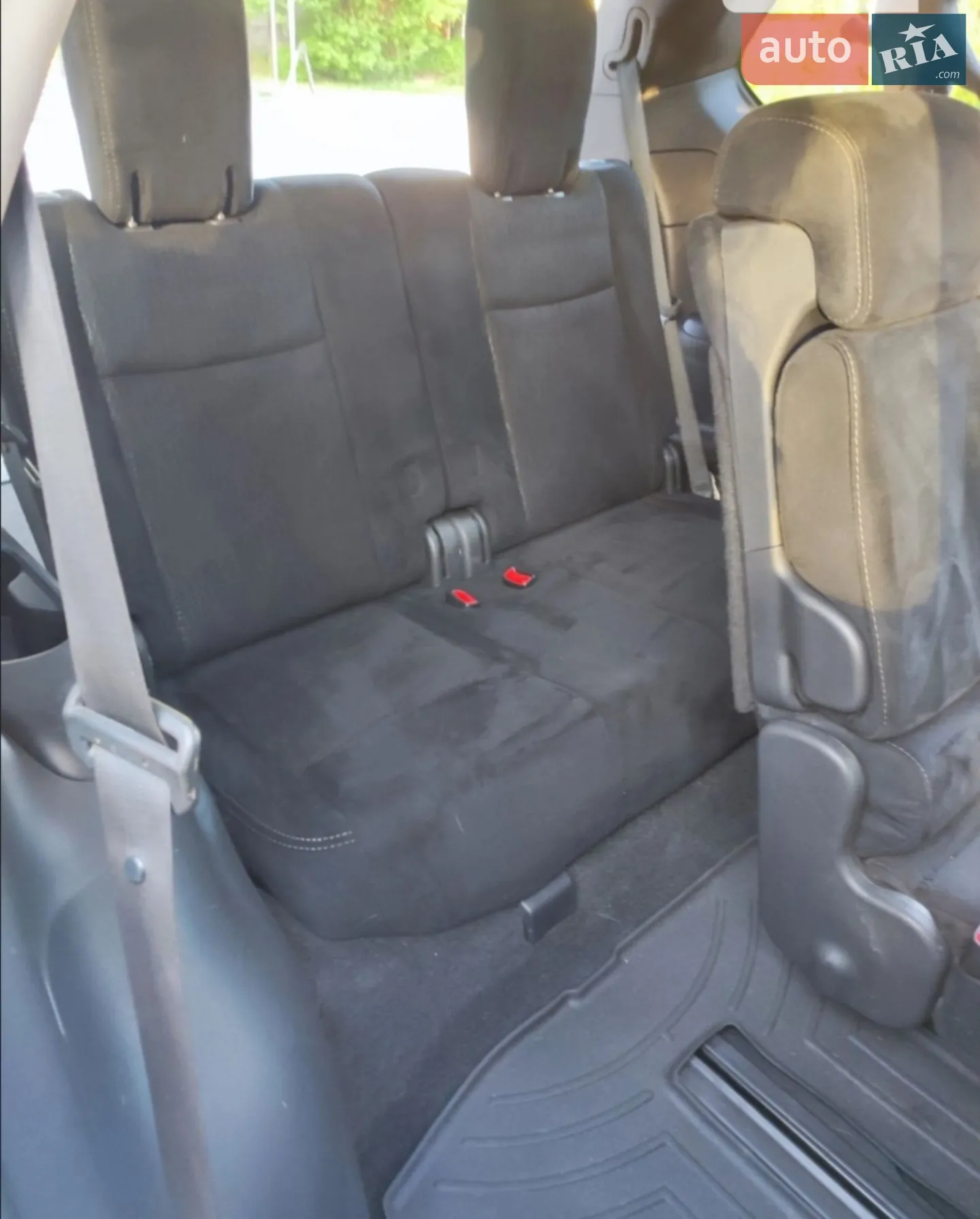Nissan Pathfinder 2015 VIN 5N1AR2MN5FC648819 фото оголошення 10 з 21