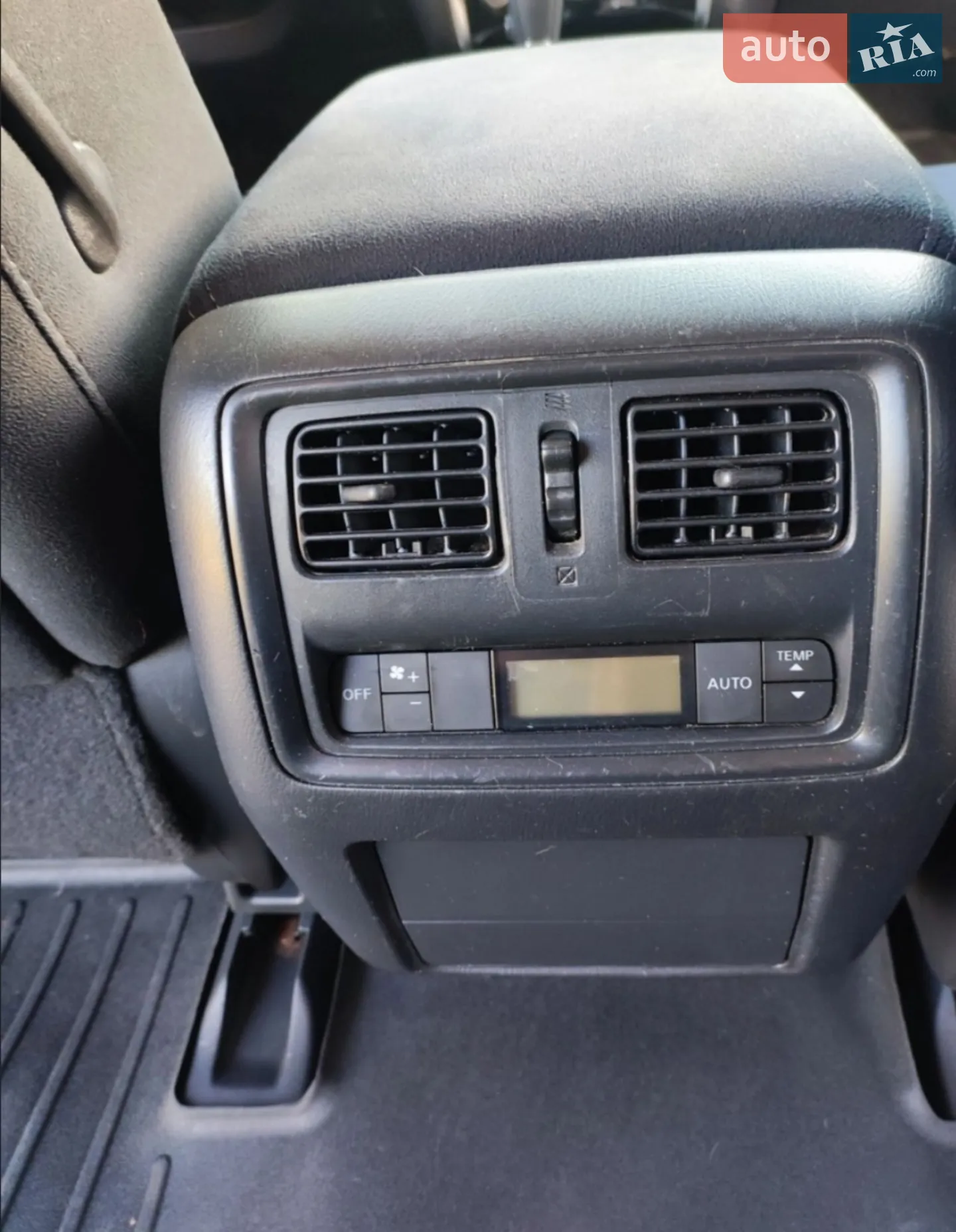 Nissan Pathfinder 2015 VIN 5N1AR2MN5FC648819 фото оголошення 14 з 21