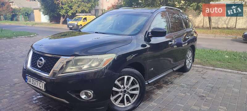Внедорожник / Кроссовер Nissan Pathfinder 2015 в Одессе