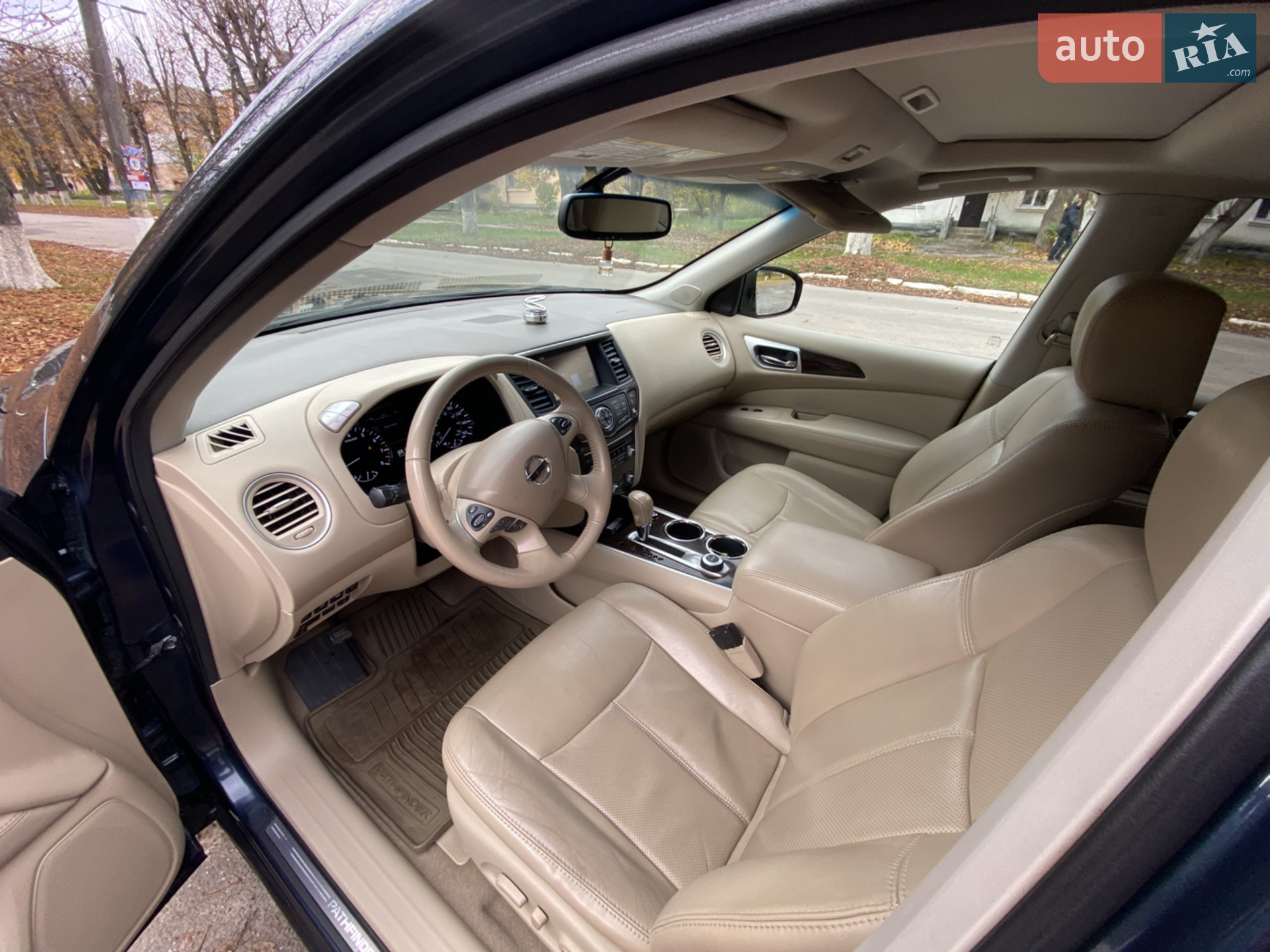 2014 Nissan Pathfinder - мініатюра 8