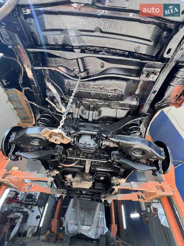 Внедорожник / Кроссовер Nissan Pathfinder 2006 в Харькове фото 5 Внедорожник / Кроссовер Nissan Pathfinder 2006 в Харькове