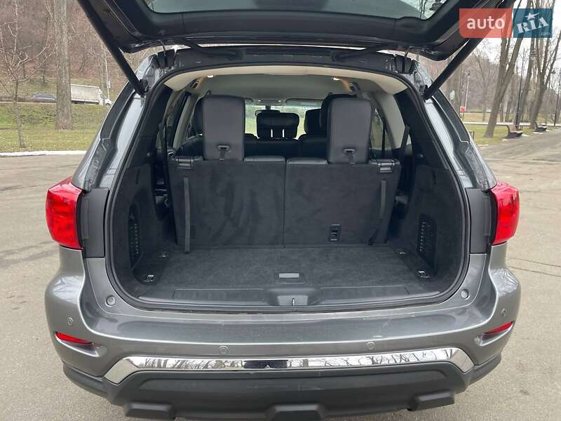 Внедорожник / Кроссовер Nissan Pathfinder 2019 в Нежине