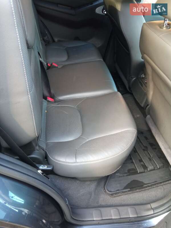 Позашляховик / Кросовер Nissan Pathfinder 2013 в Івано-Франківську