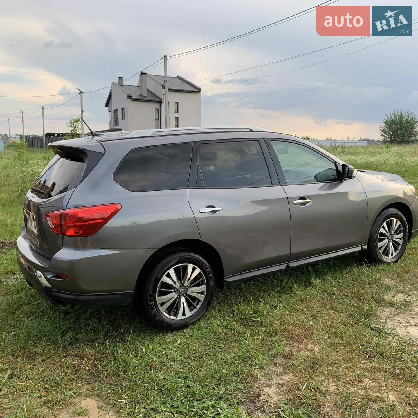 2017 Nissan Pathfinder - фото 1