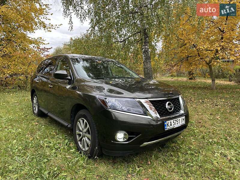 Nissan Pathfinder 2014