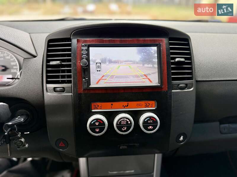 Позашляховик / Кросовер Nissan Pathfinder 2012 в Дніпрі фото 32 Позашляховик / Кросовер Nissan Pathfinder 2012 в Дніпрі