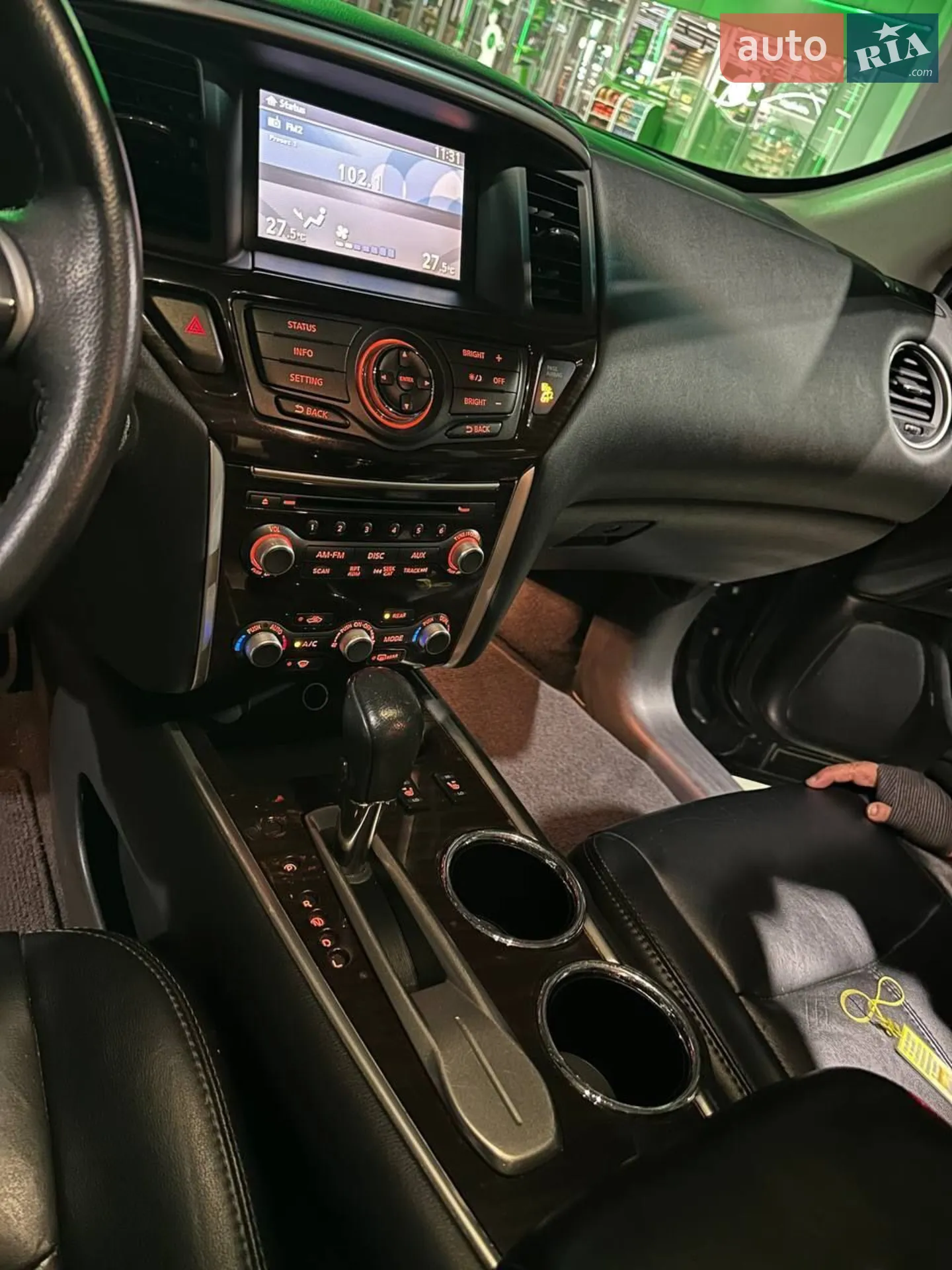 2014 Nissan Pathfinder - мініатюра 6