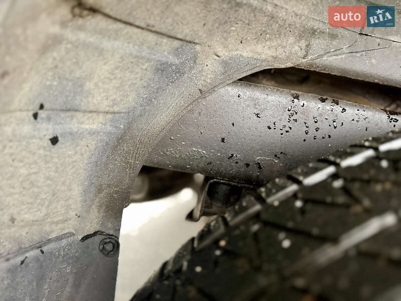 Внедорожник / Кроссовер Nissan Pathfinder 2011 в Киеве