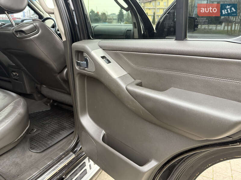 Внедорожник / Кроссовер Nissan Pathfinder 2006 в Дублянах фото 40 Внедорожник / Кроссовер Nissan Pathfinder 2006 в Дублянах