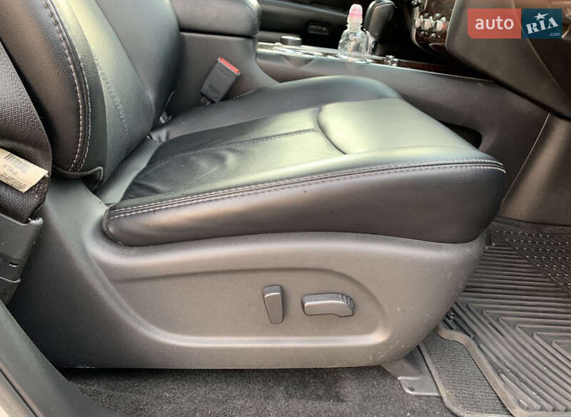 Позашляховик / Кросовер Nissan Pathfinder 2014 в Житомирі