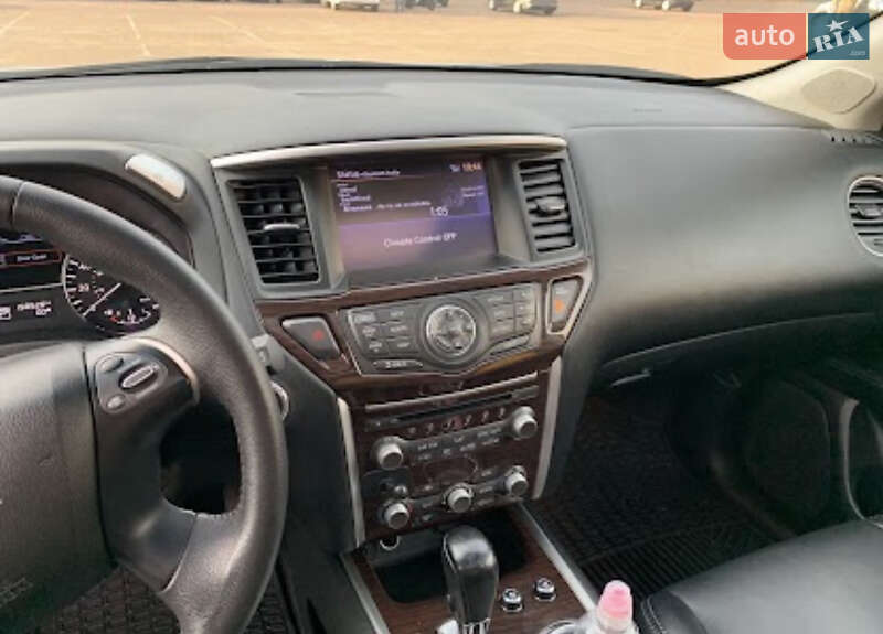 Позашляховик / Кросовер Nissan Pathfinder 2014 в Житомирі