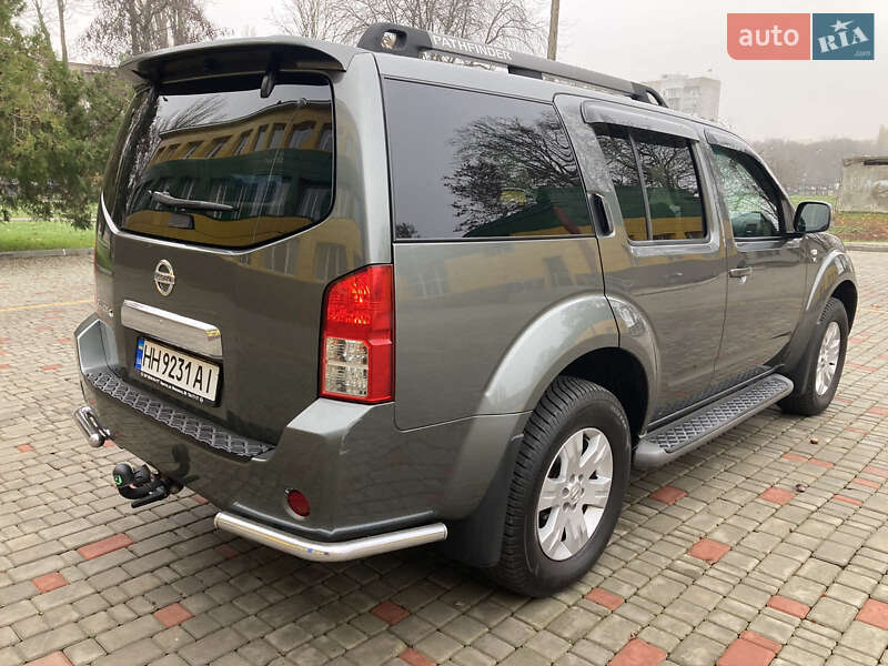 Позашляховик / Кросовер Nissan Pathfinder 2005 в Ізмаїлі