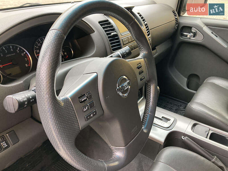 Позашляховик / Кросовер Nissan Pathfinder 2005 в Ізмаїлі