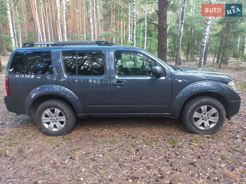 Внедорожник / Кроссовер Nissan Pathfinder 2007 в Чернигове фото 2 Внедорожник / Кроссовер Nissan Pathfinder 2007 в Чернигове