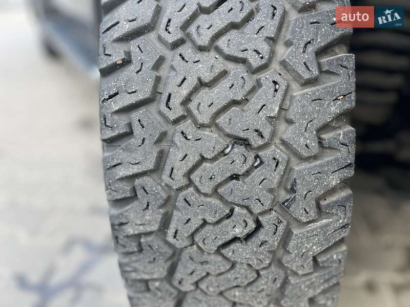 Внедорожник / Кроссовер Nissan Pathfinder 2005 в Киеве