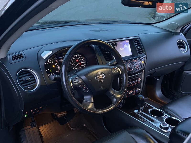 Внедорожник / Кроссовер Nissan Pathfinder 2014 в Белой Церкви