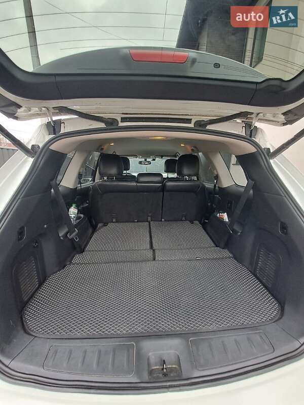 Позашляховик / Кросовер Nissan Pathfinder 2015 в Києві