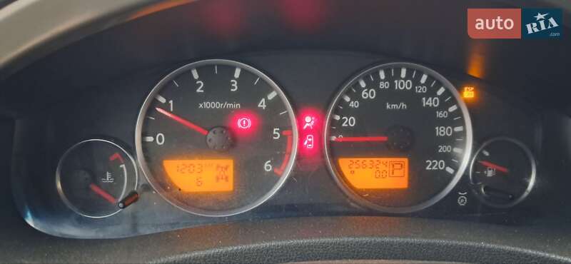 Внедорожник / Кроссовер Nissan Pathfinder 2006 в Львове фото 11 Внедорожник / Кроссовер Nissan Pathfinder 2006 в Львове