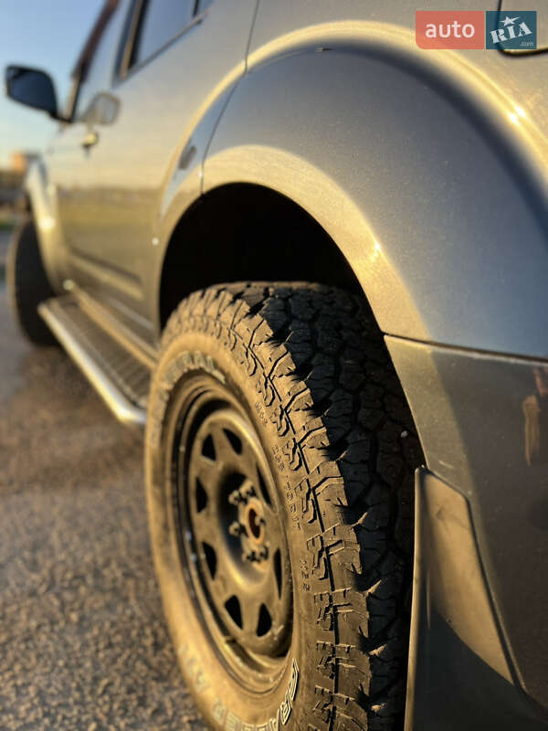 Внедорожник / Кроссовер Nissan Pathfinder 2005 в Львове фото 18 Внедорожник / Кроссовер Nissan Pathfinder 2005 в Львове