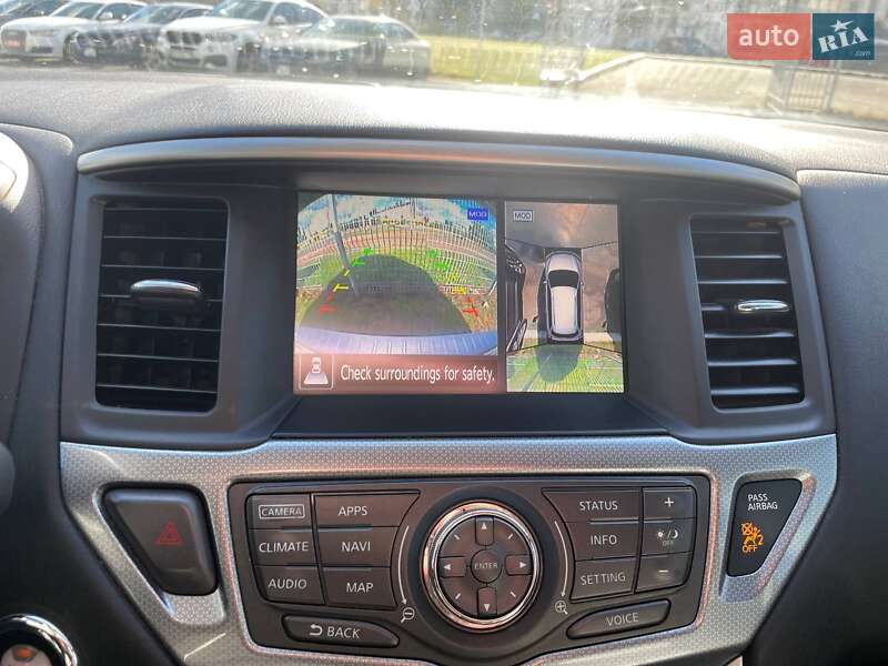 Позашляховик / Кросовер Nissan Pathfinder 2016 в Києві