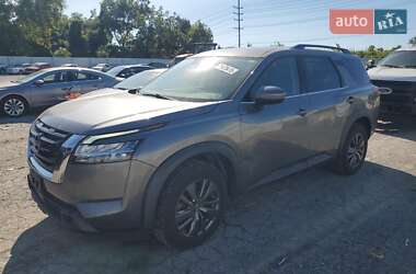 Nissan Pathfinder 2022