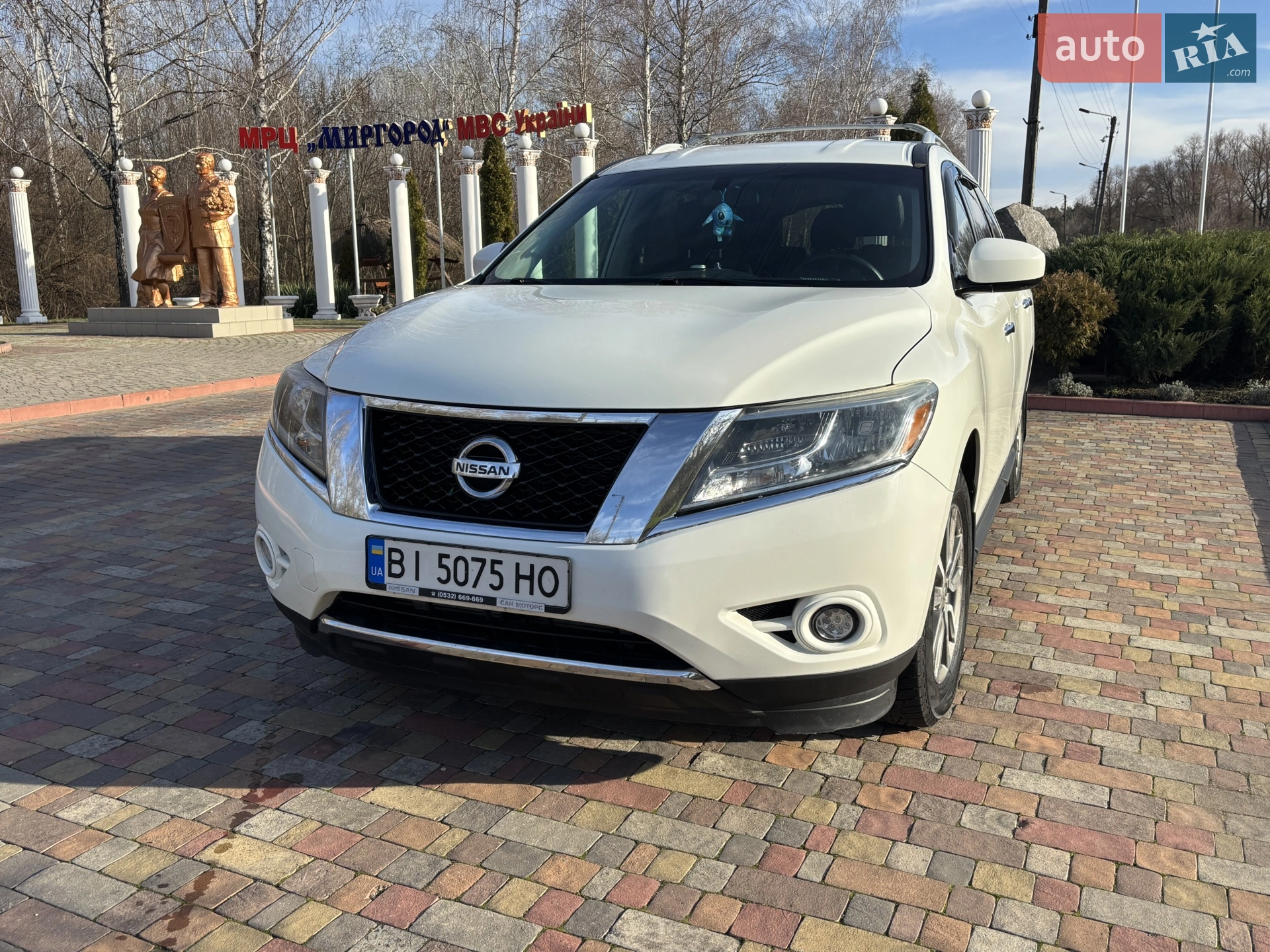 2016 Nissan Pathfinder - мініатюра 6