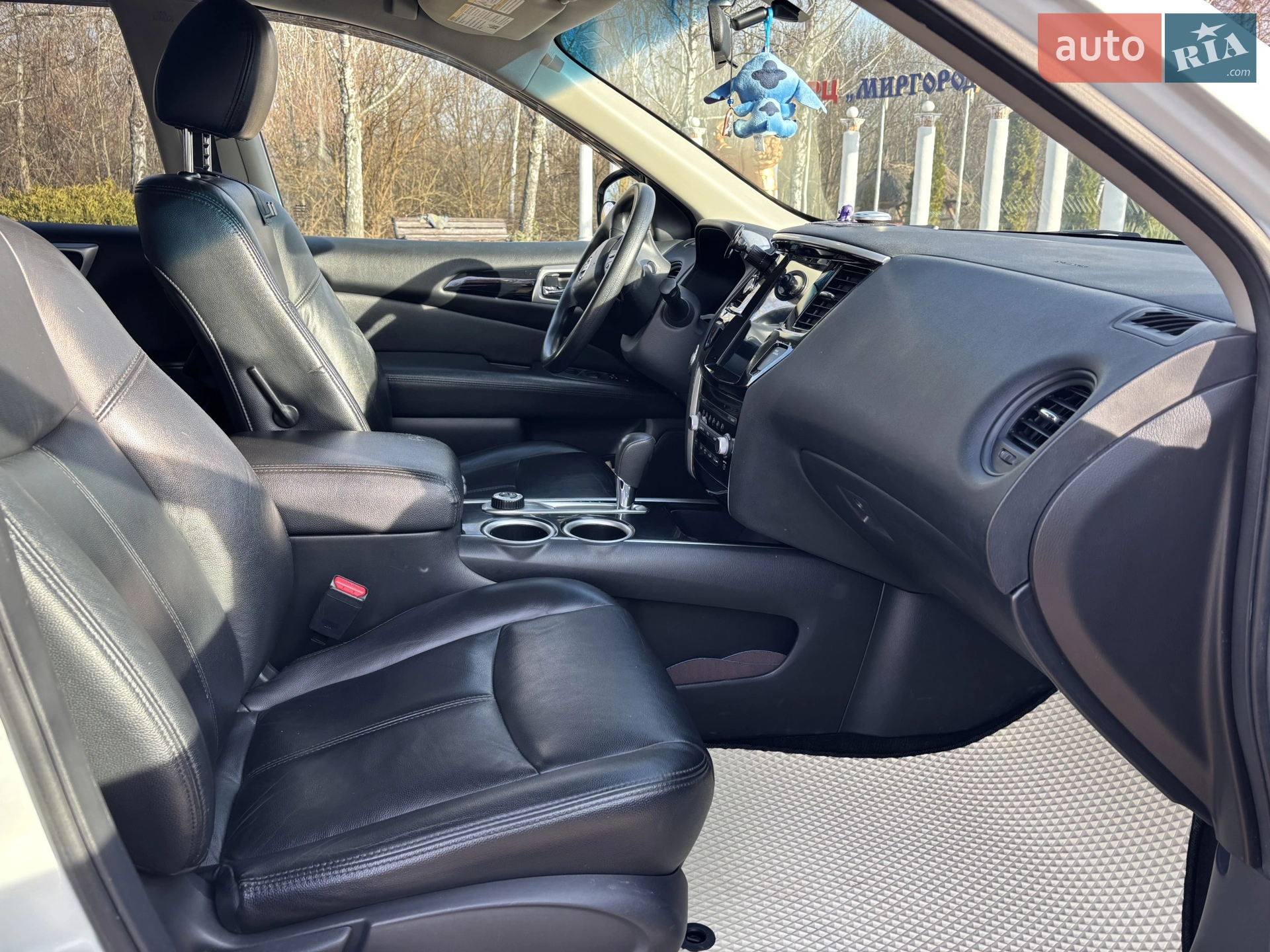 2016 Nissan Pathfinder - мініатюра 10