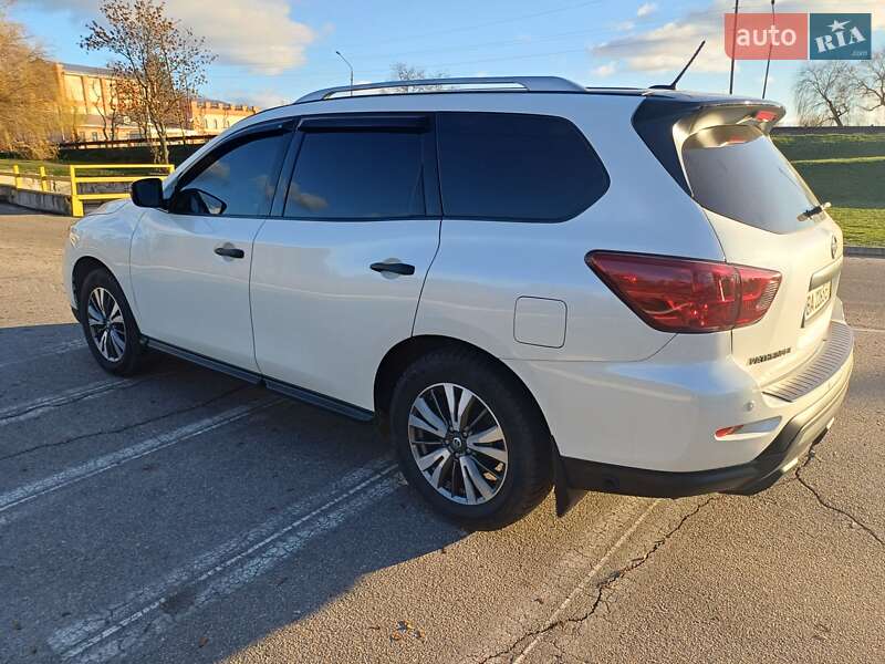 Nissan Pathfinder 2017 Nissan Pathfinder 2017