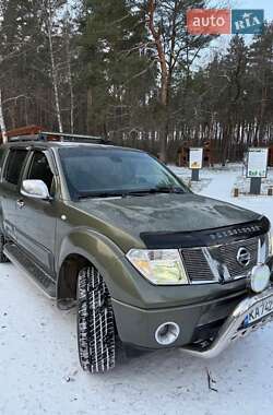 Позашляховик / Кросовер Nissan Pathfinder 2006 в Конотопі
