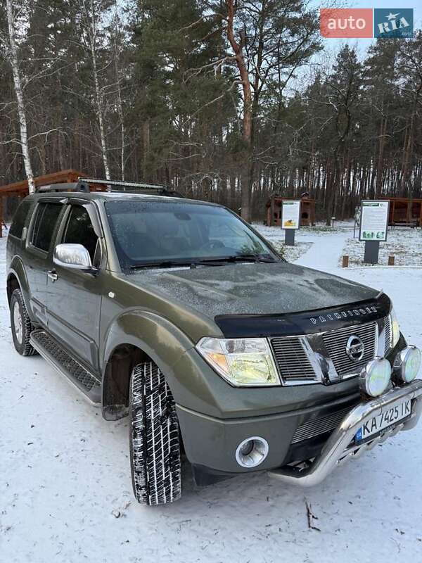 Nissan Pathfinder 2006