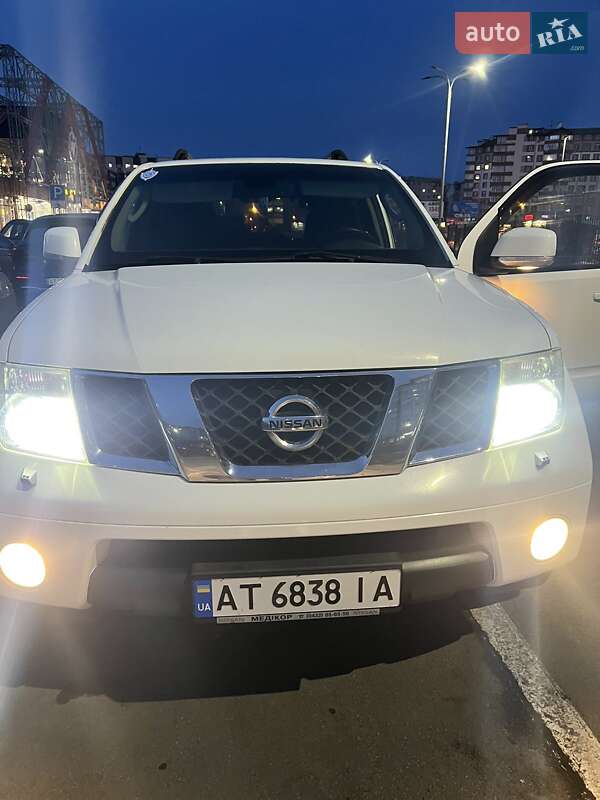 Внедорожник / Кроссовер Nissan Pathfinder 2008 в Стрые